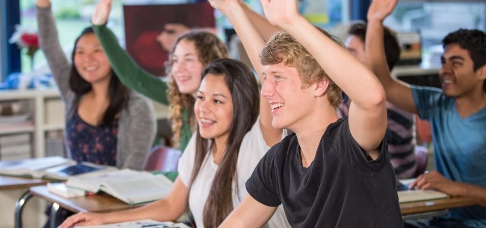 Imagem ilustrativa do post Novo Ensino Médio 2025: o que muda e como escolas e alunos podem se preparar
